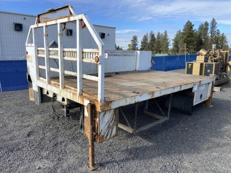 Stellar 12' x 8' Flatbed W/Compartments