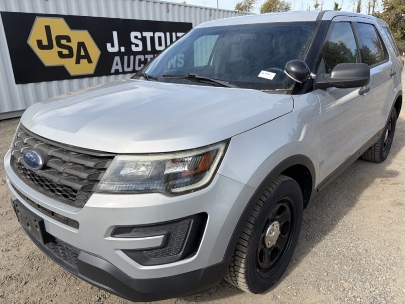 2016 Ford Explorer AWD SUV
