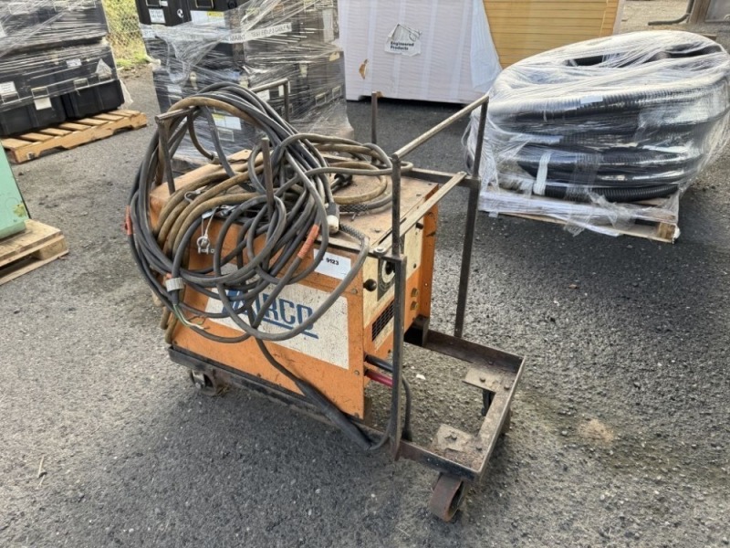 Airco Bumblebee AC/DC Arc Welder