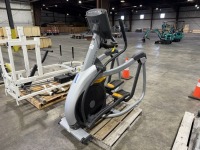 Matrix Elliptical Exercise Machine