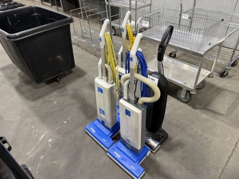 Windsor Sensor XP15 Vacuums