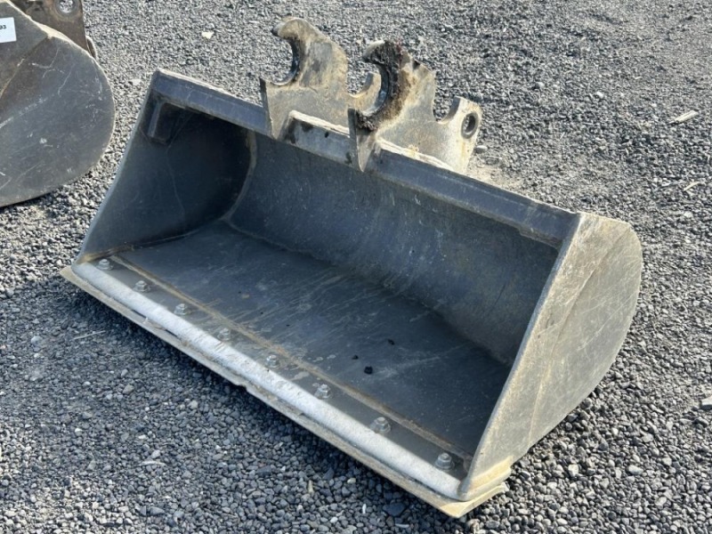 46" Muck Bucket