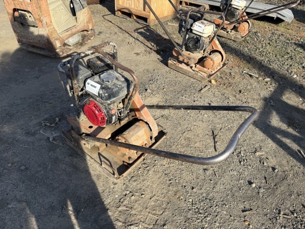 Mikasa Plate Compactor | J. Stout Auction