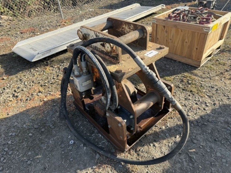 Hydraulic Plate Compactor