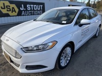 2015 Ford Fusion Hybrid Sedan