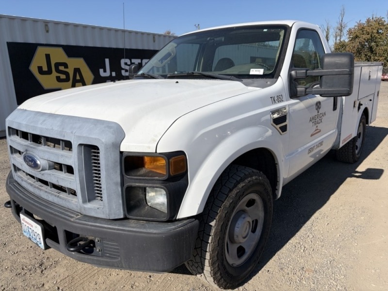2009 Ford F350 XL SD Utility Truck