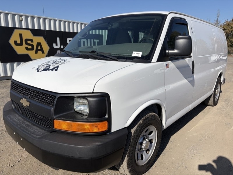 2013 Chevrolet Express Cargo Van