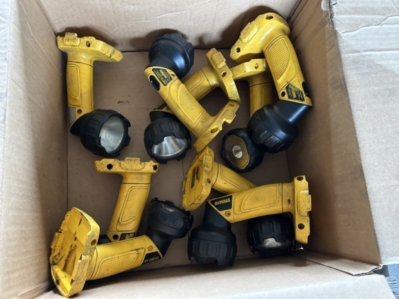 Dewalt 18V Flashlights, Qty. 9