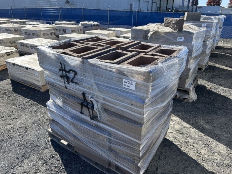 Allan Block Retaining Wall Blocks Qty 80