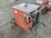 Lincoln Electric IdealArc SP-200 Welder
