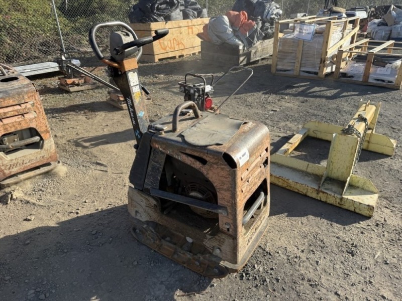 Mikasa MVH-408DZ Plate Compactor