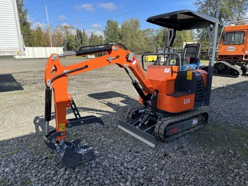 2023 AGT L12 Mini Hydraulic Excavator