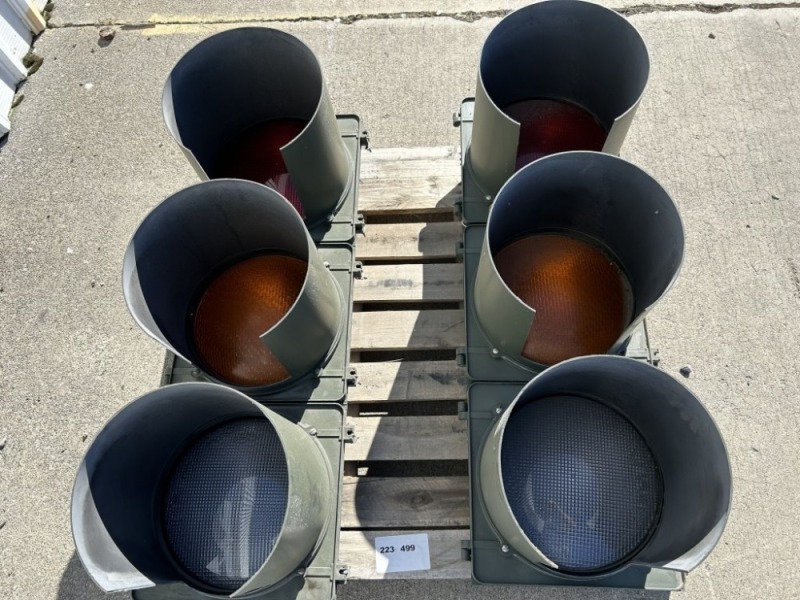 Traffic Signals, Qty. 2