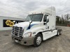 2009 Freightliner Cascadia T/A Sleeper Truck