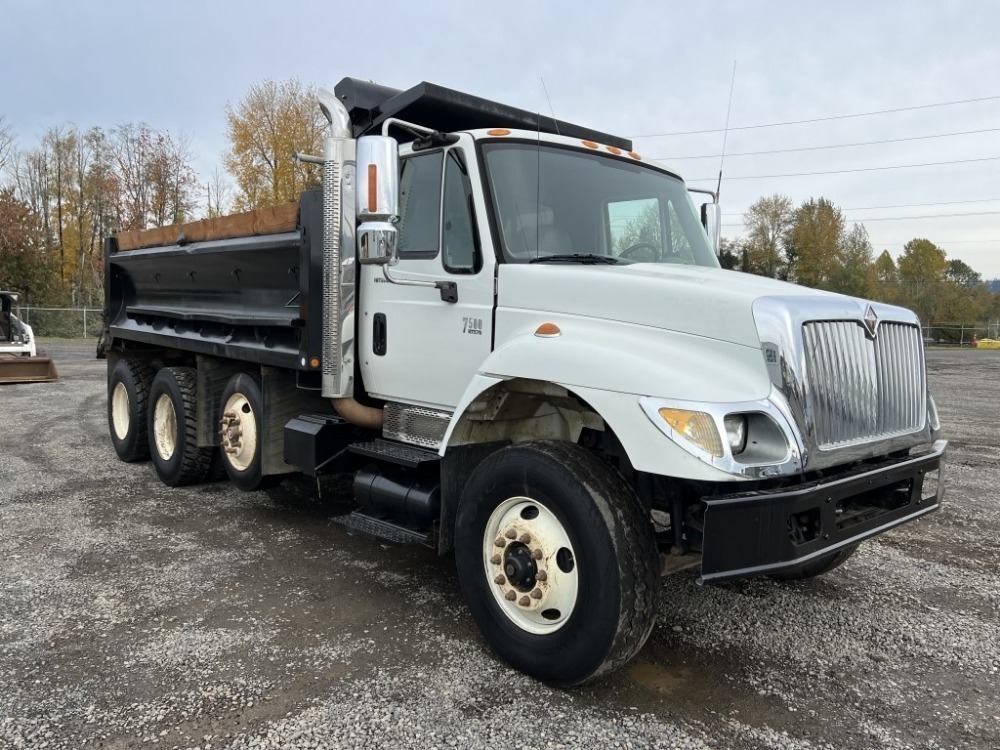 2006 International 7500 Tri-Axle Dump Truck | J. Stout Auction