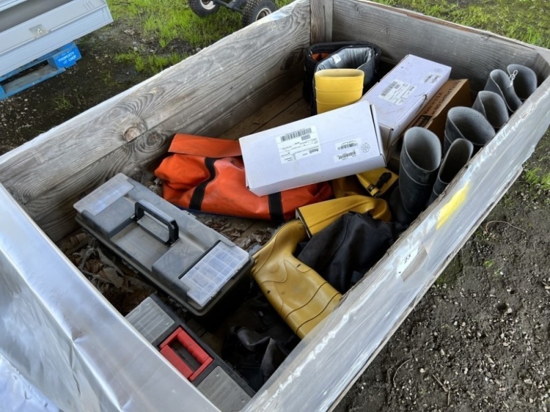 Tool Boxes & Rubber Boots