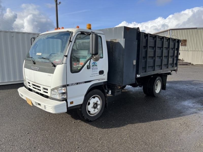 2007 Isuzu NPR Flatbed Dump Truck