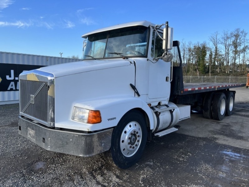 1996 Volvo T/A Slide Back Haul Truck