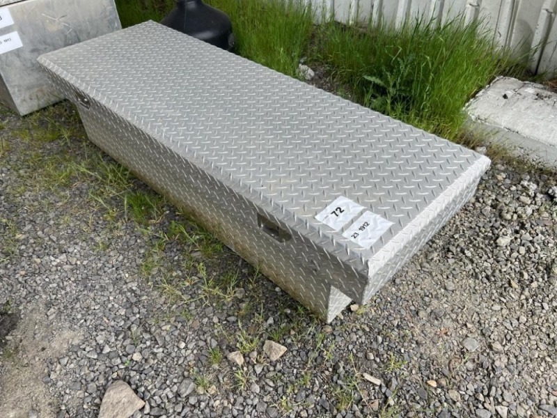 Diamond Plate Truck Box