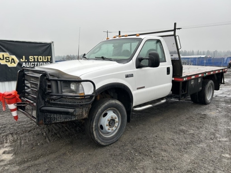 2004 Ford F450 SD 4x4 Flatbed Truck