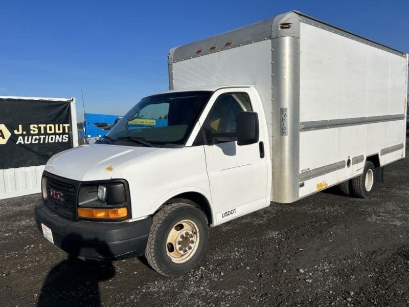 2012 GMC Savana Box Truck