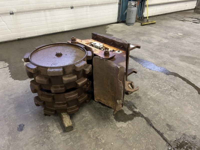 24" Hydraulic Compaction Wheel