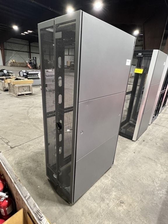 HP Server Rack | J. Stout Auction