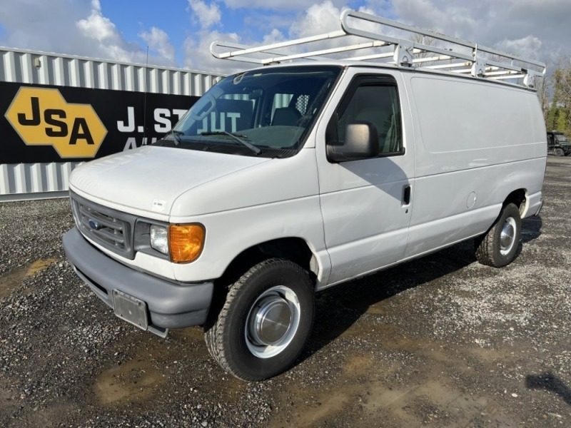 2006 Ford E350 SD Cargo Van