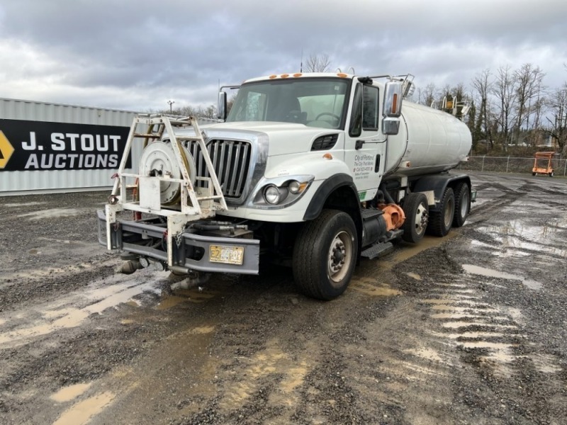 2008 International 7600 Flusher/Water Truck