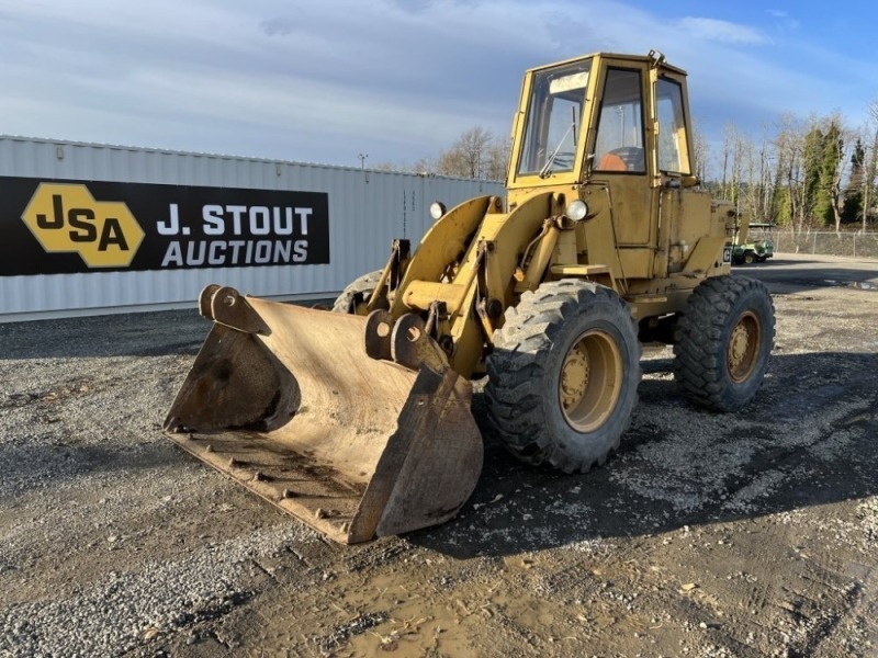 1976 Caterpillar 920 Wheel Loader