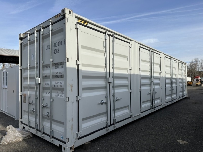 2023 40' high Cube Shipping Container